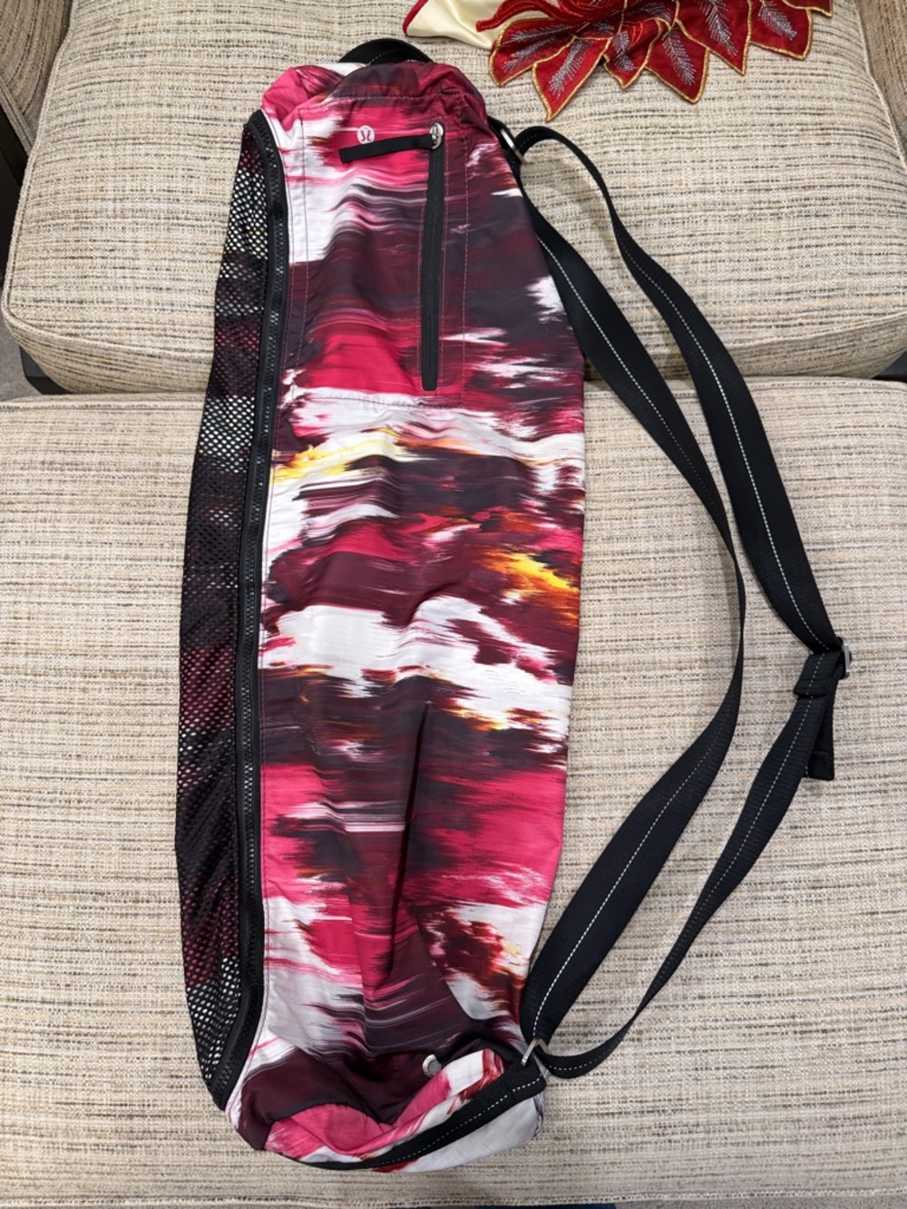 lululemon athletica pink and maroon abstract sling